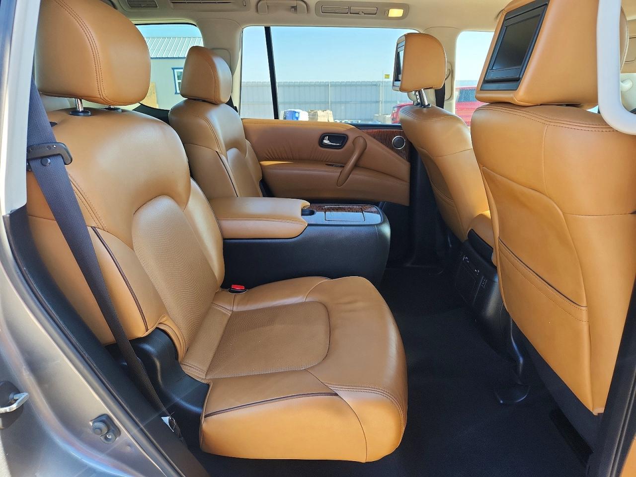 Nissan Armada Platinum