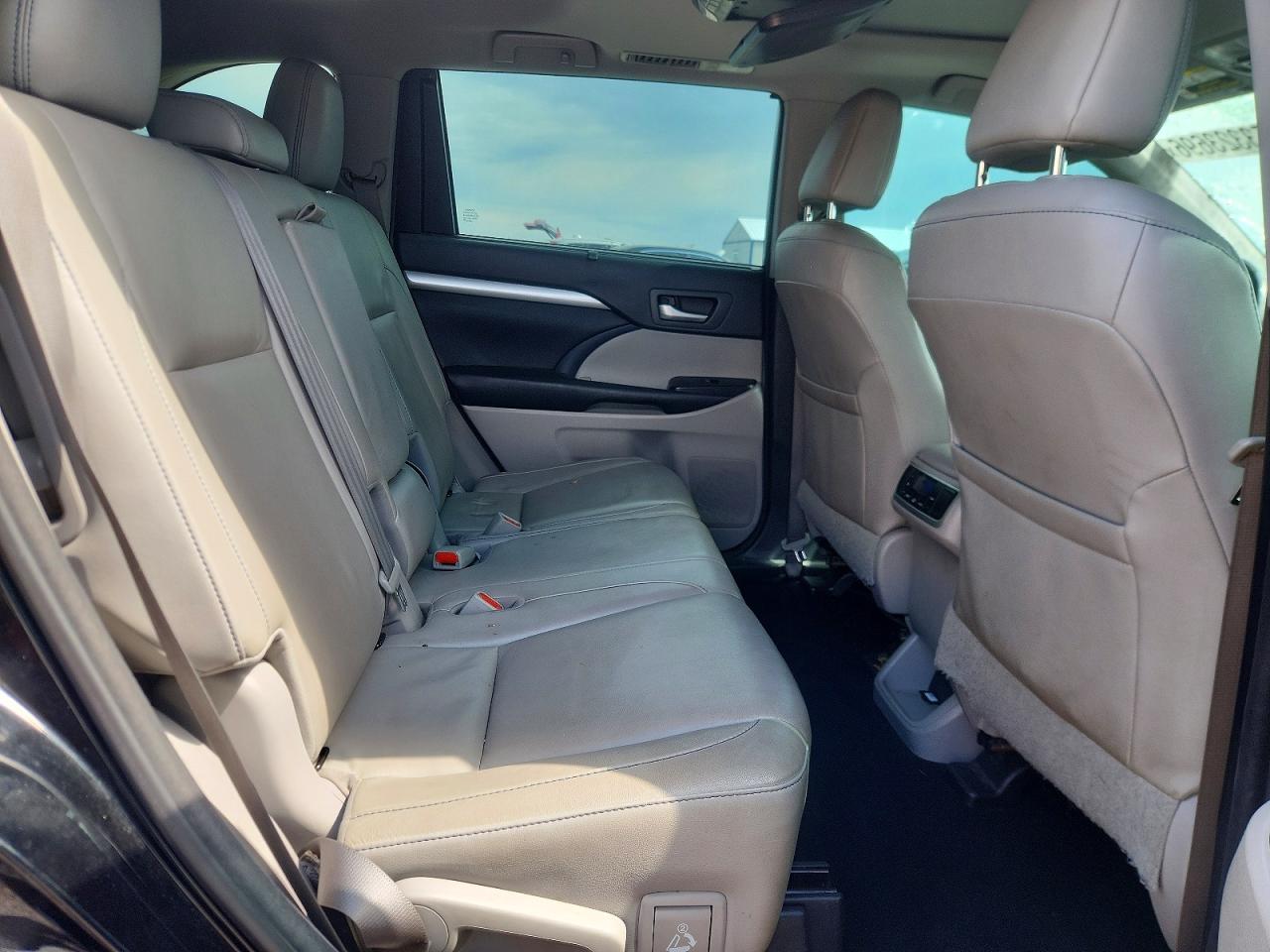 Toyota Highlander Xle