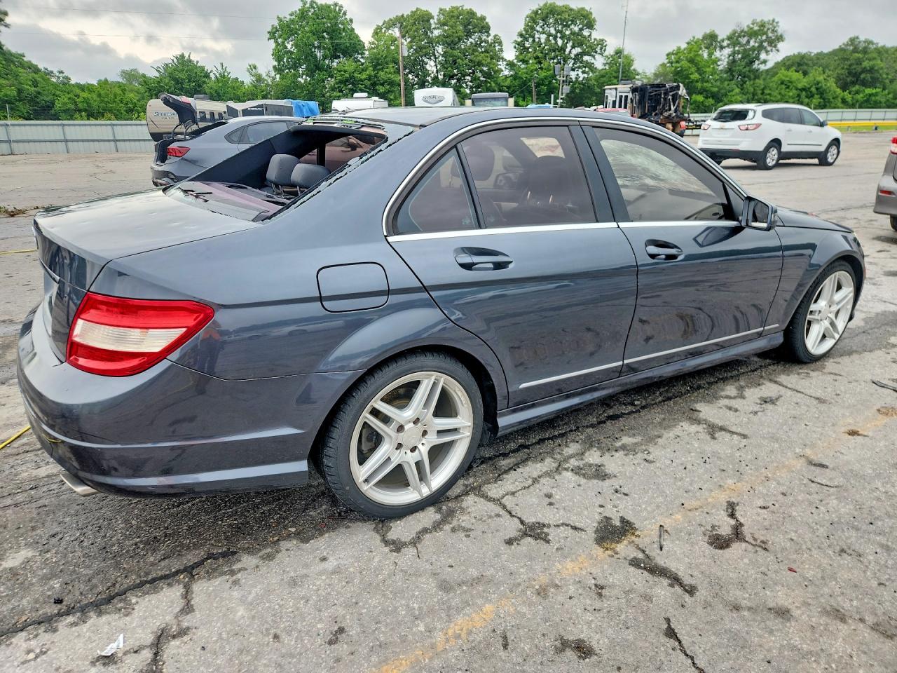 Mercedes-Benz C-Class 300