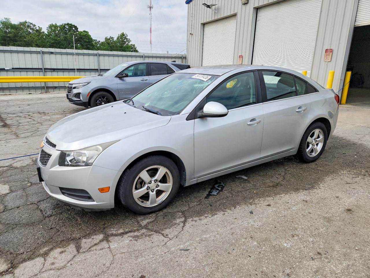 Salvage Chevrolet Cruze Image