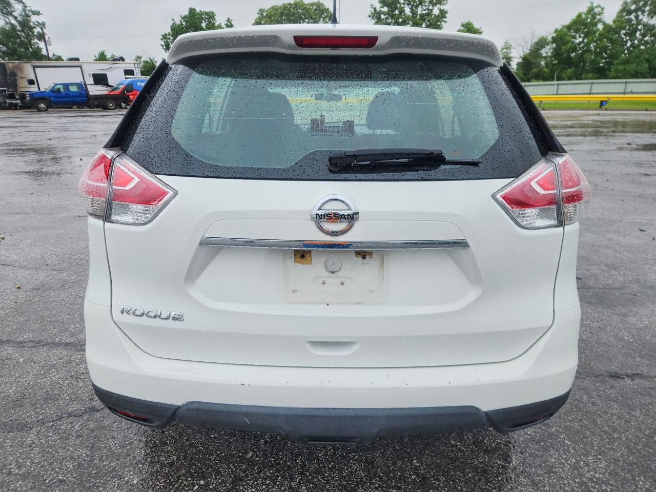 Nissan Rogue S