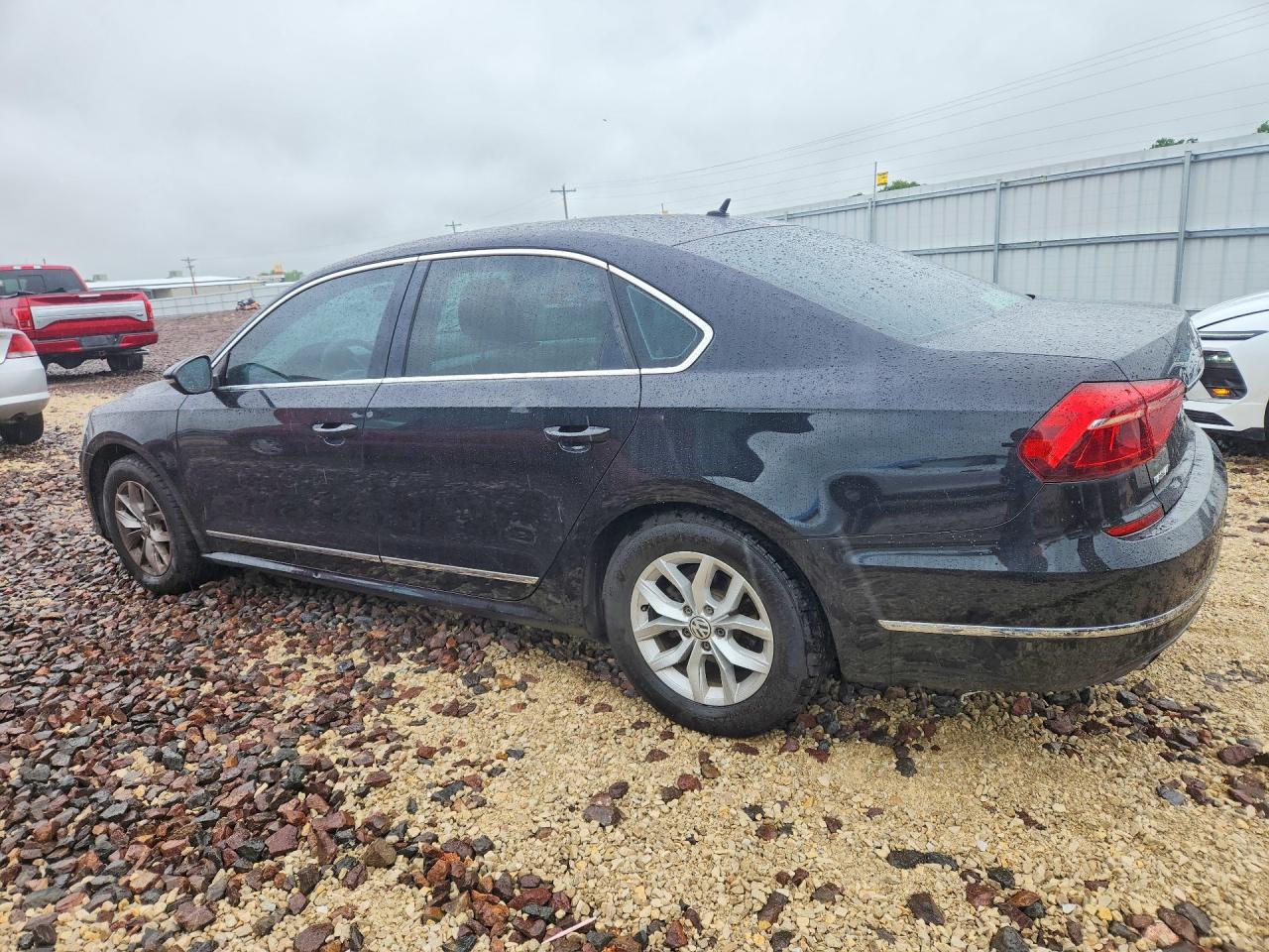 Volkswagen Passat S