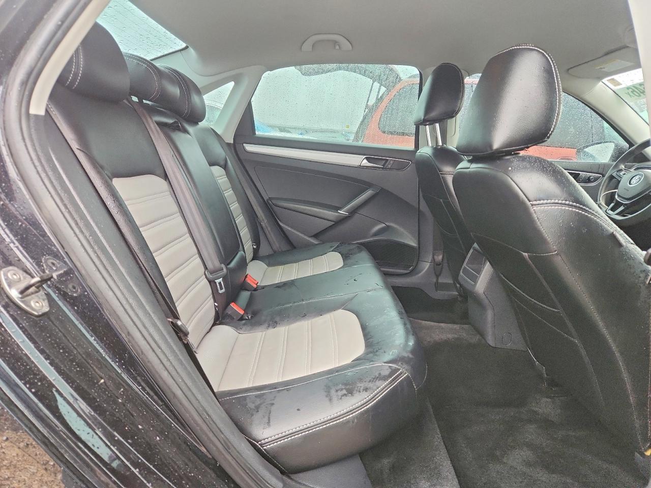 Volkswagen Passat S