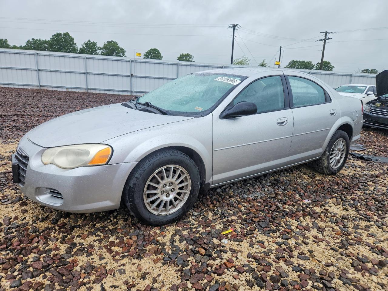 Salvage Chrysler Sebring Image