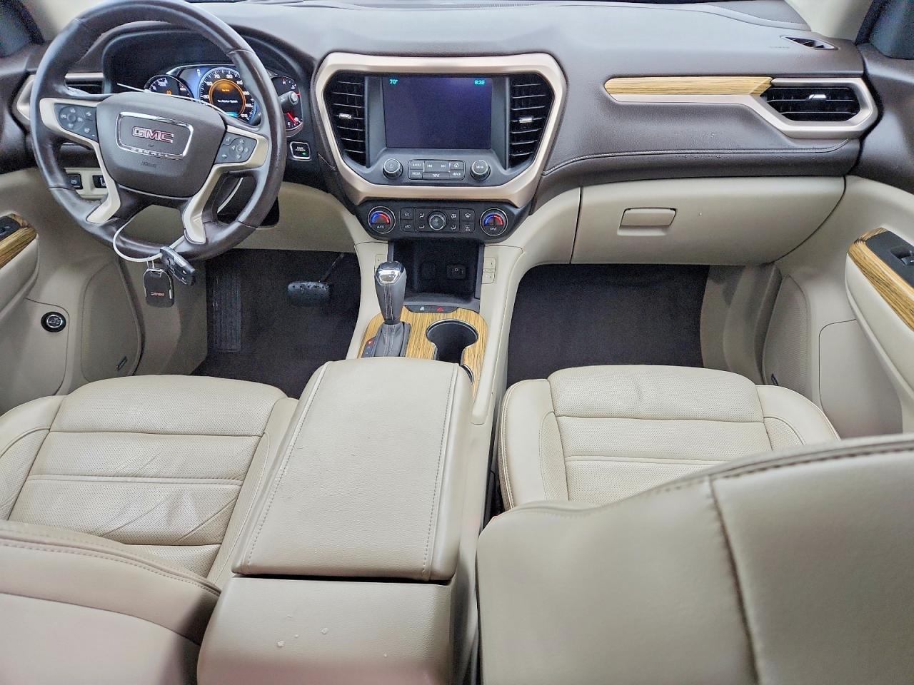 GMC Acadia Denali
