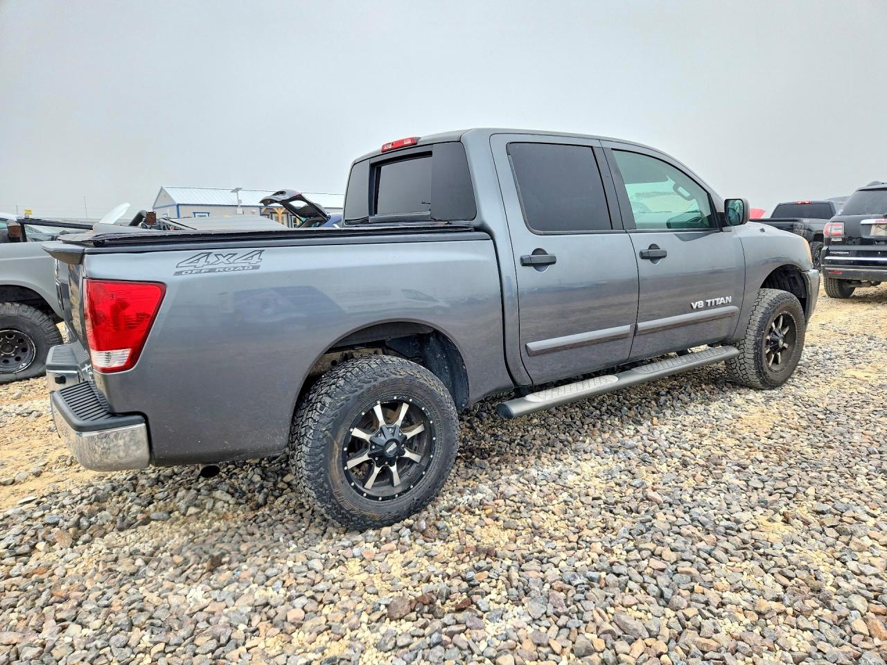 Nissan Titan S