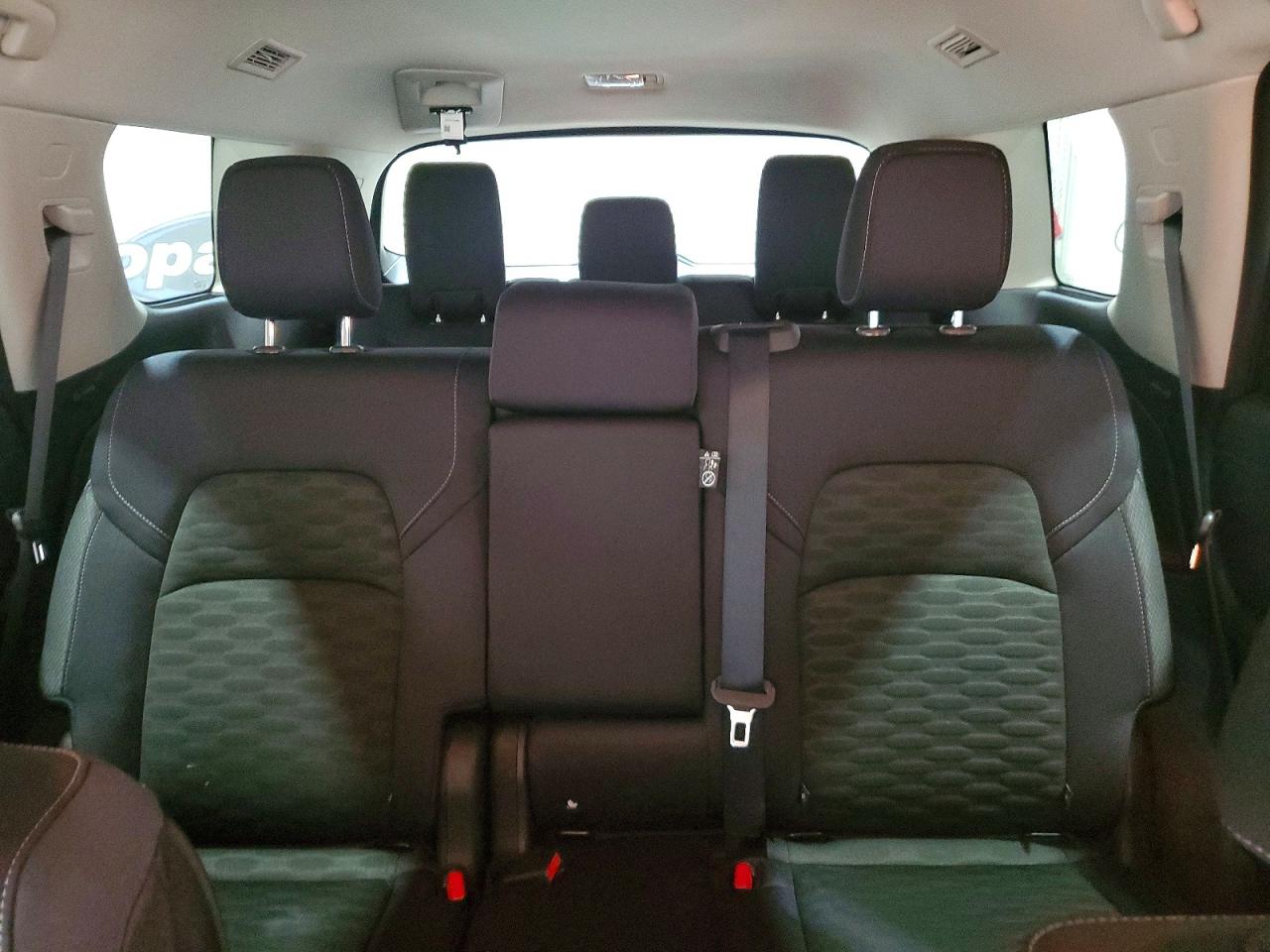 Nissan Pathfinder Sv