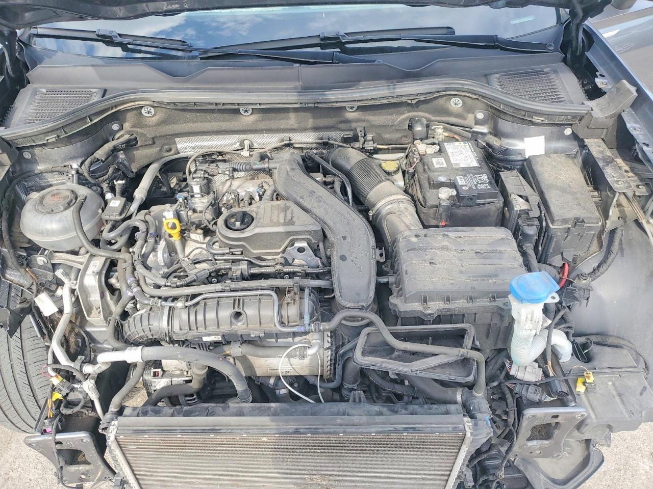 Volkswagen Taos S