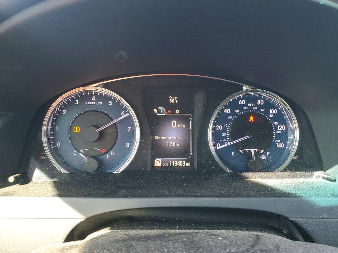 Toyota Camry Le