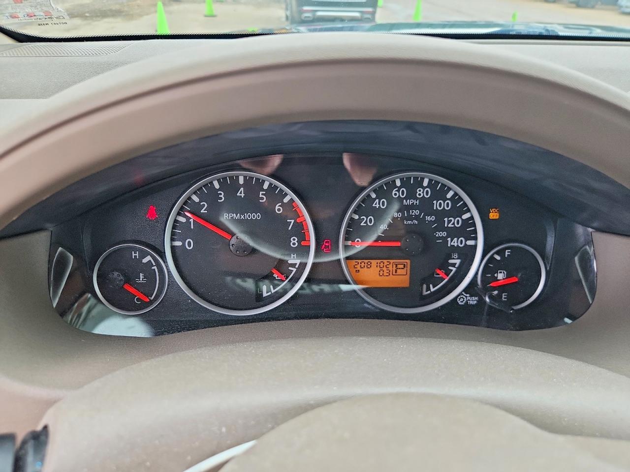 Nissan Pathfinder S Fe+