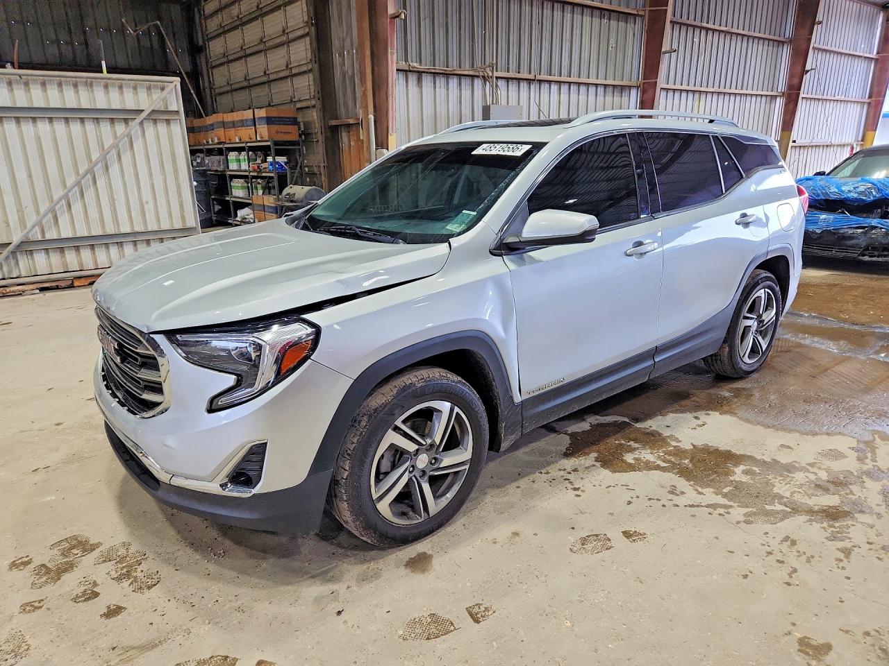 Salvage GMC Terrain Image
