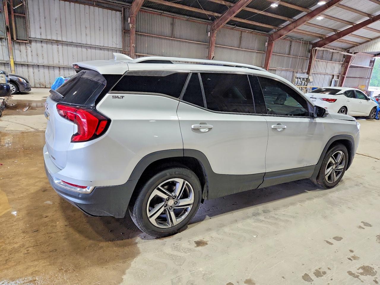 GMC Terrain Slt