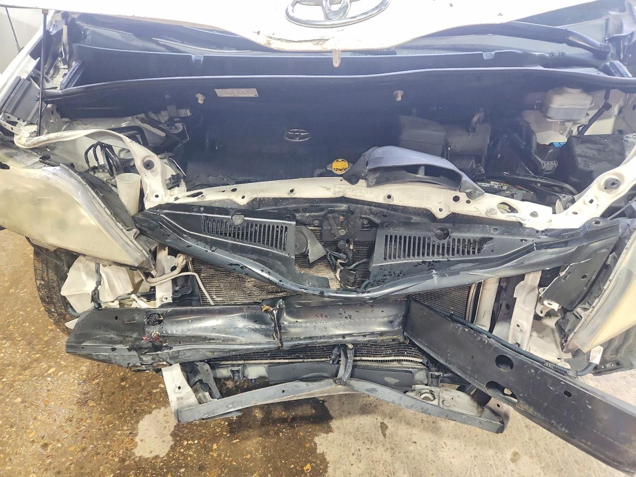 Toyota Sienna Le
