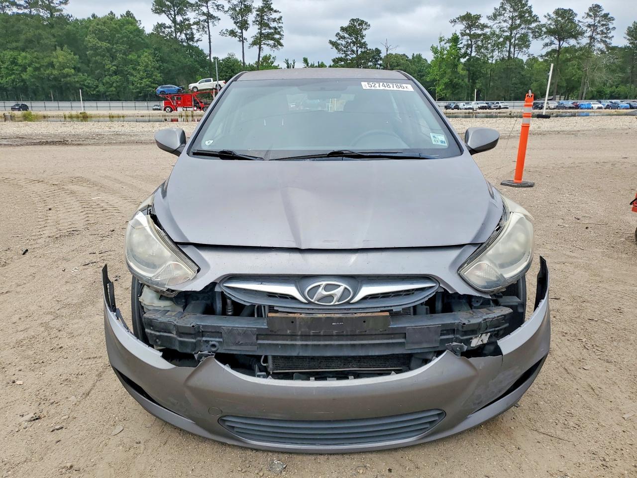 Hyundai ACCENT Gs