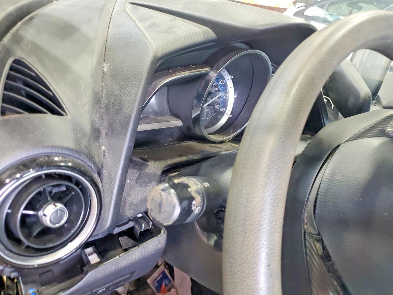 Toyota Yaris Base