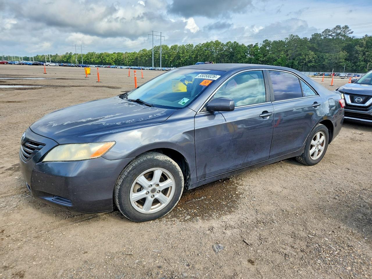 Salvage Toyota Camry Image