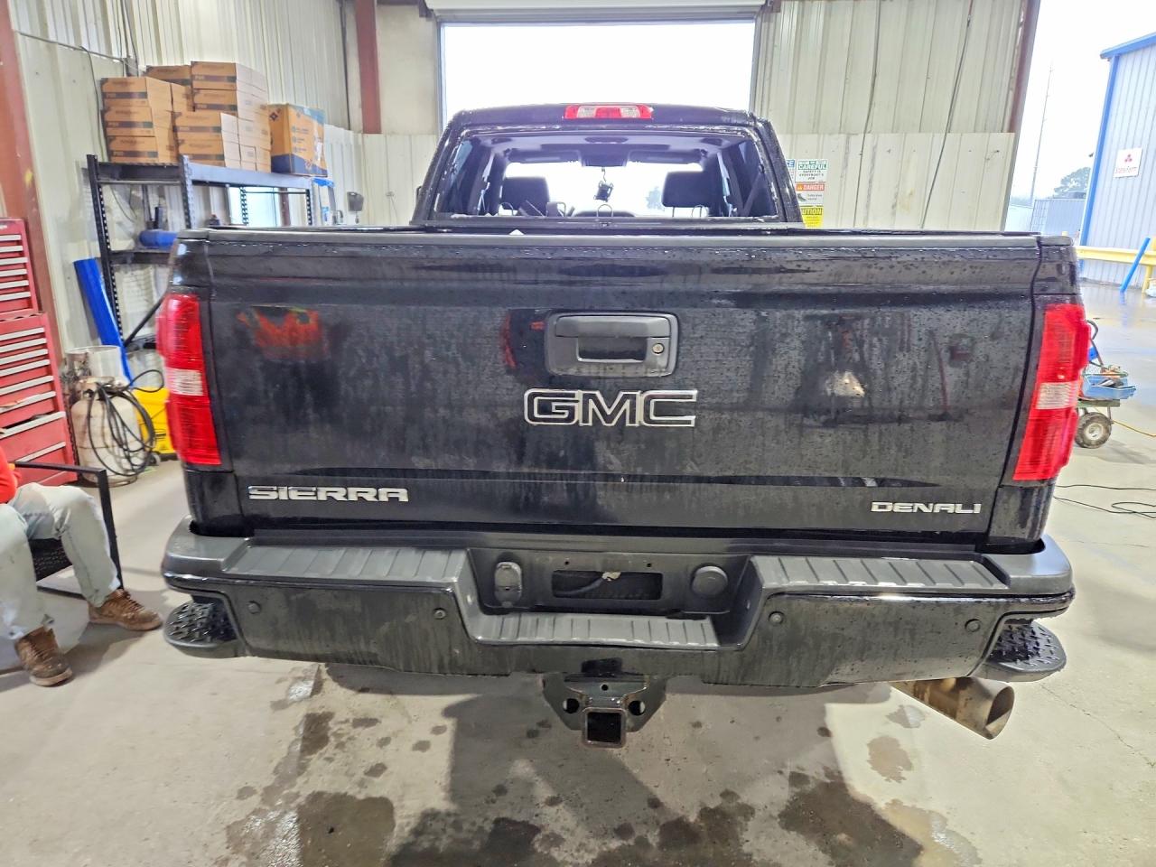 GMC Sierra K2500 Denali