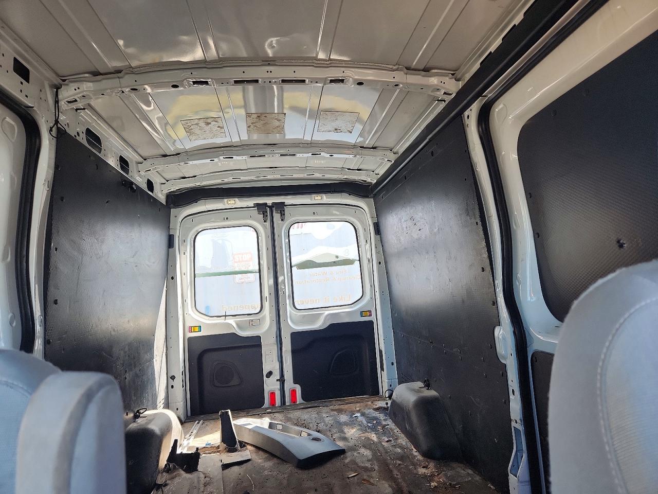 Ford Transit T-350