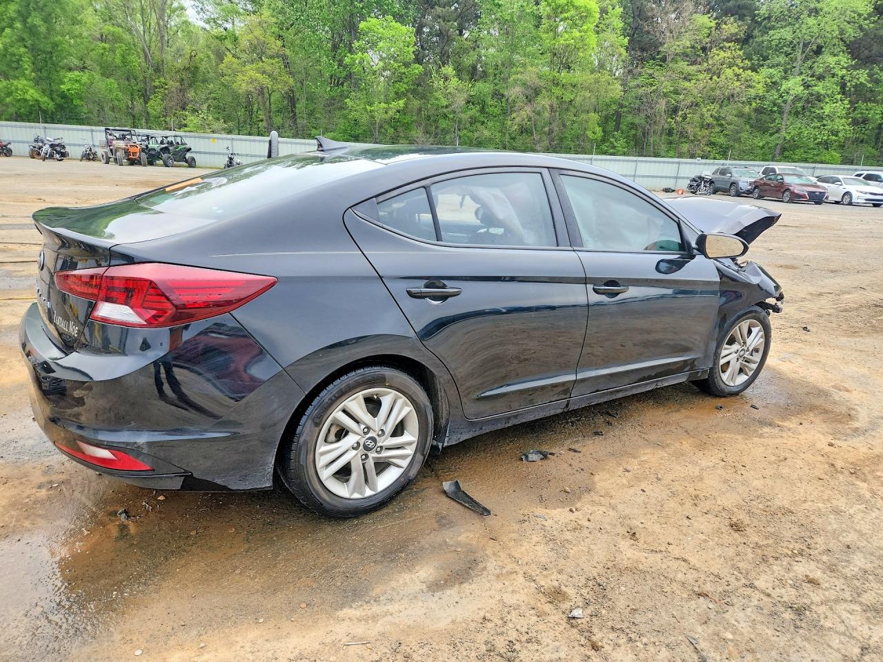 Hyundai ELANTRA Sel
