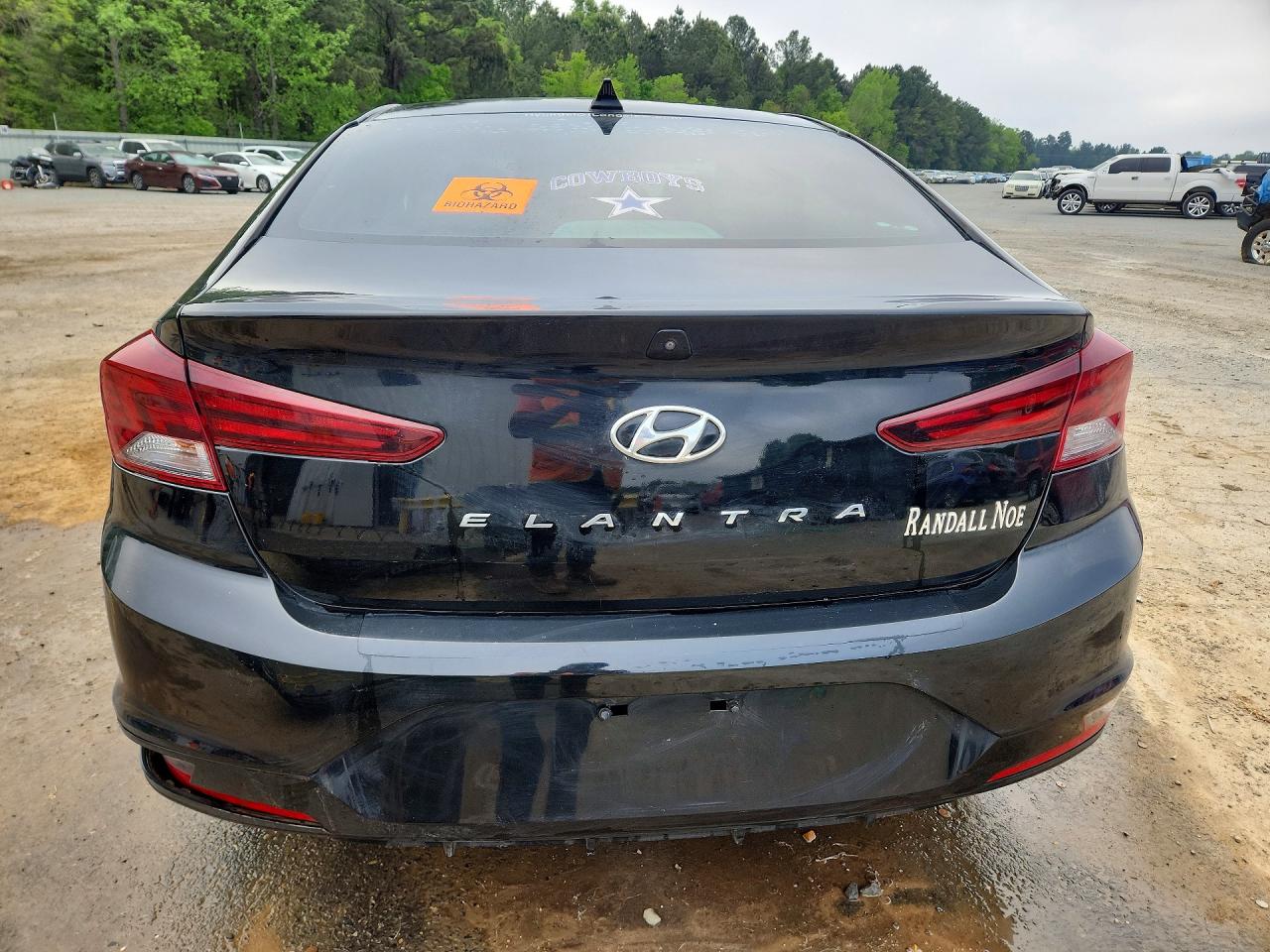 Hyundai ELANTRA Sel