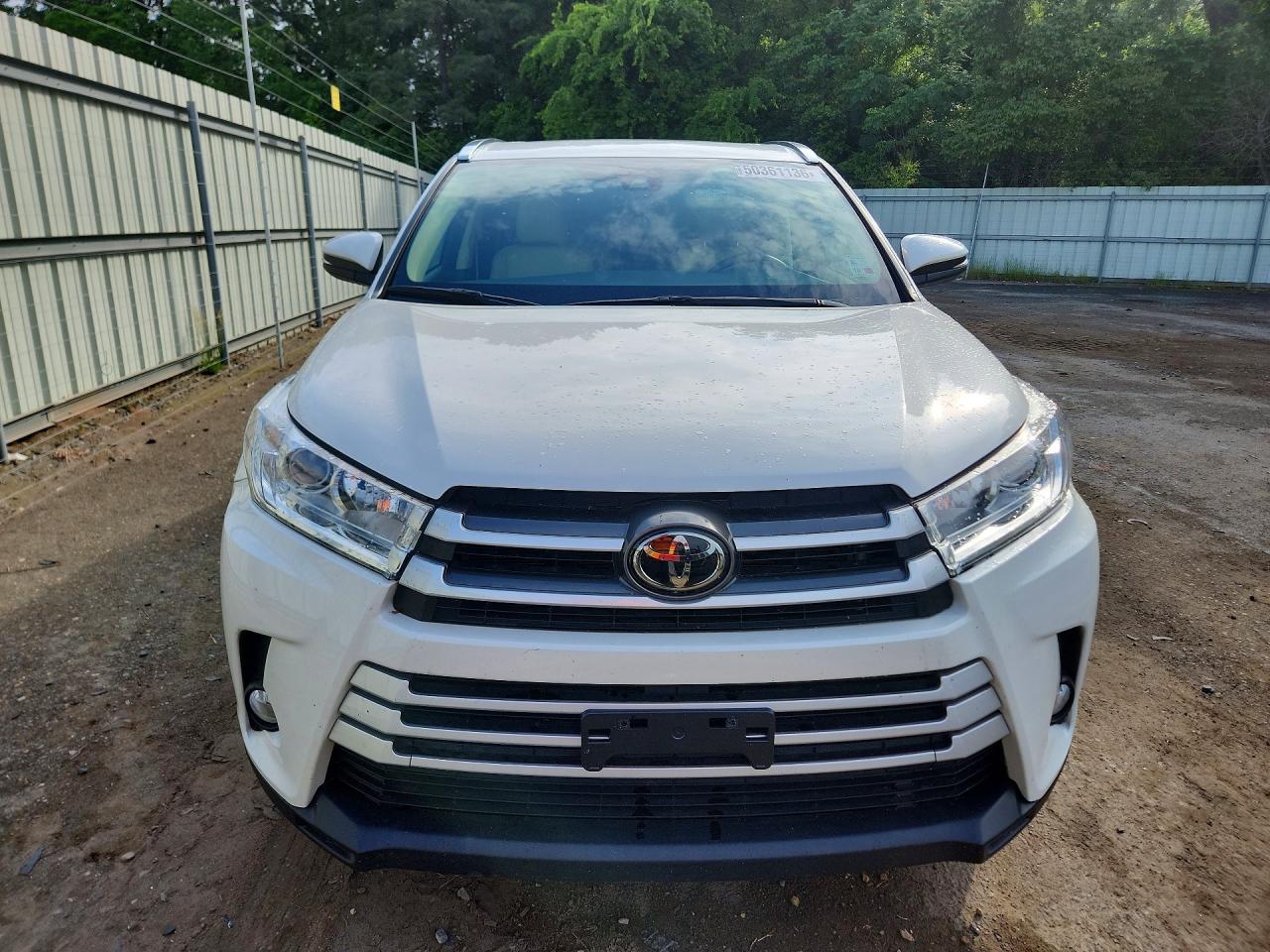 Toyota Highlander Xle