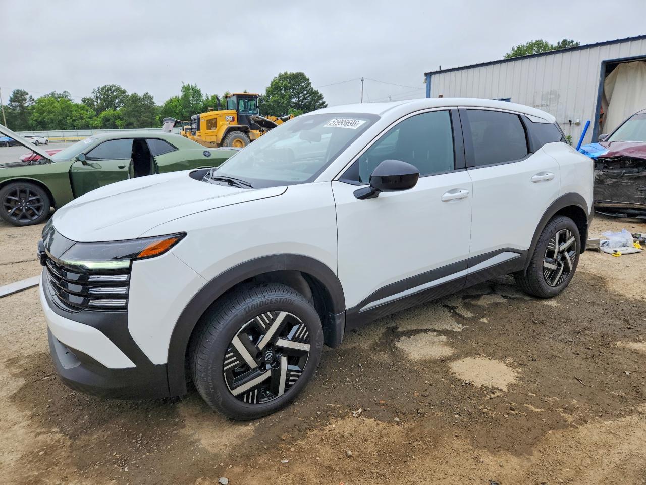 Salvage Nissan Kicks Image