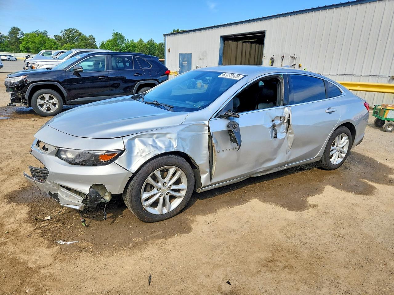Salvage Chevrolet Malibu Image