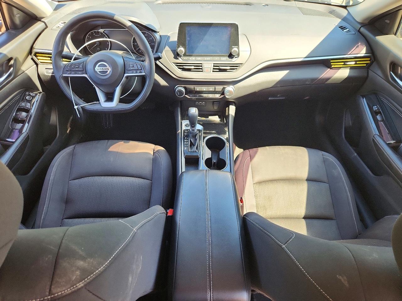 Nissan Altima Sv