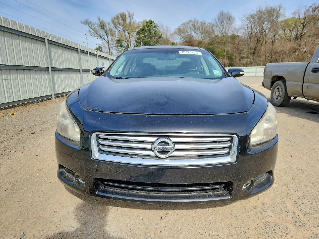 Nissan Maxima S