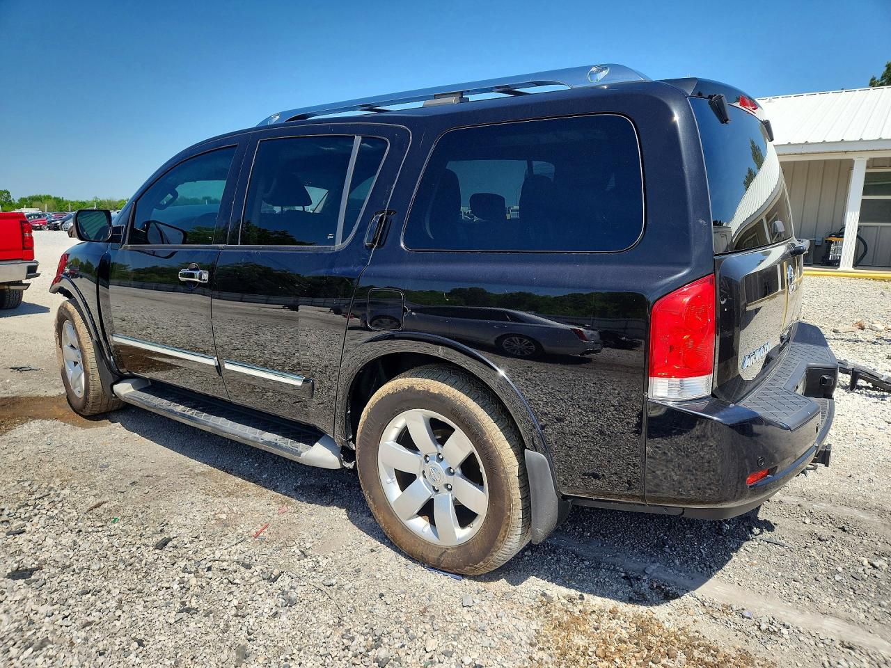 Nissan Armada Sl