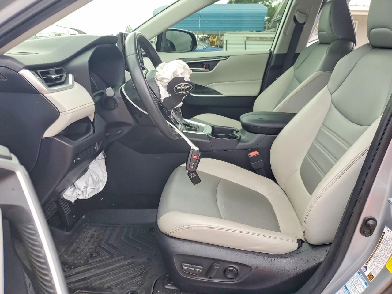 Toyota RAV4 Xle Premium