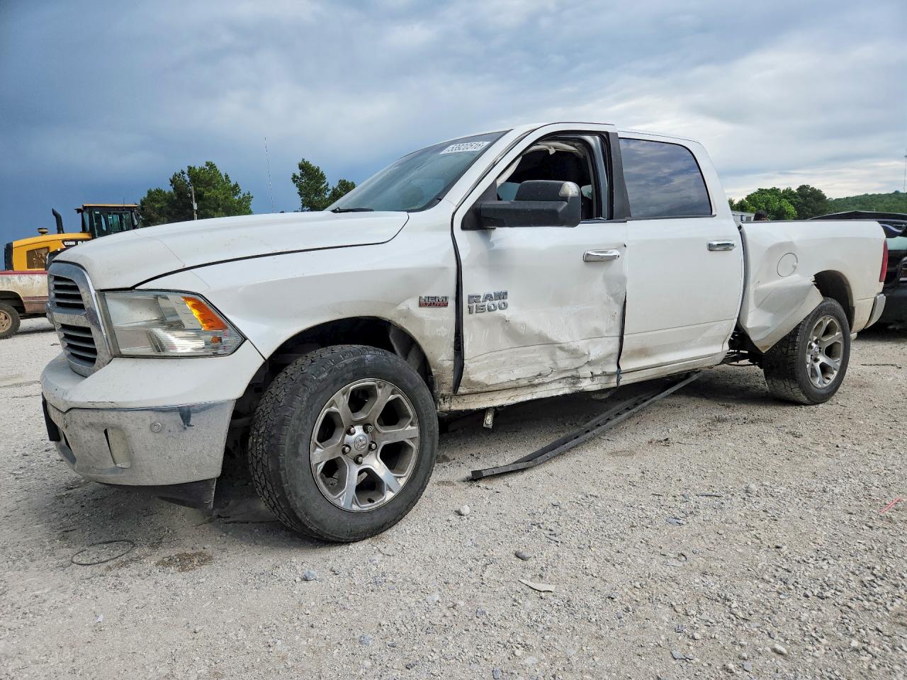 Salvage Ram 1500 Image