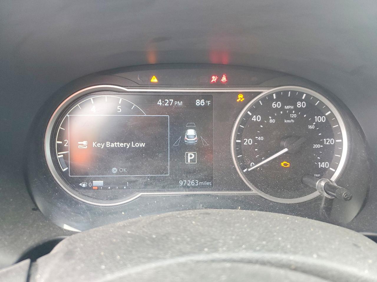 Nissan Kicks Sr