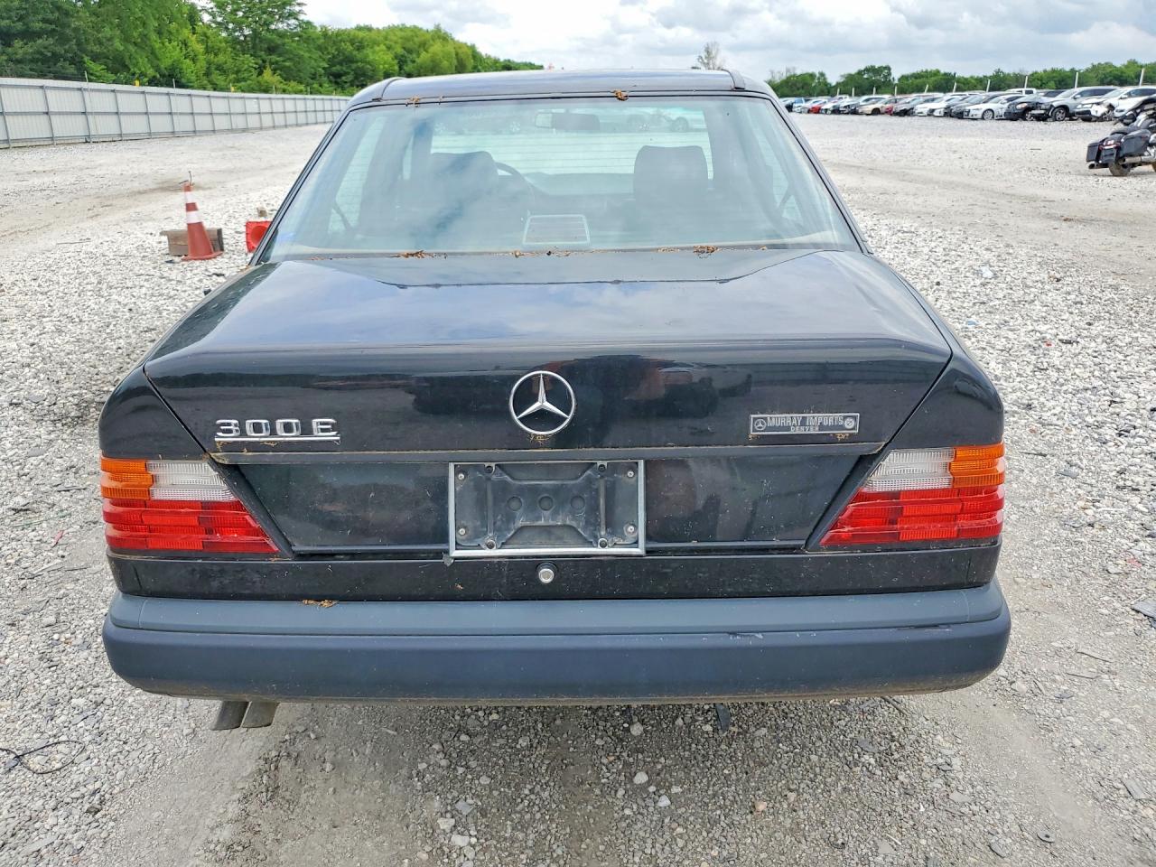 Mercedes-Benz 300-Class E