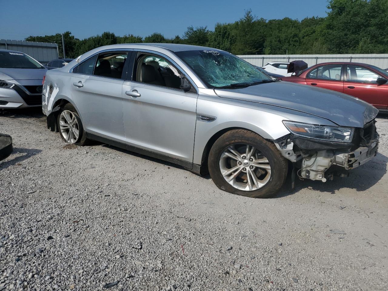 Ford Taurus Se