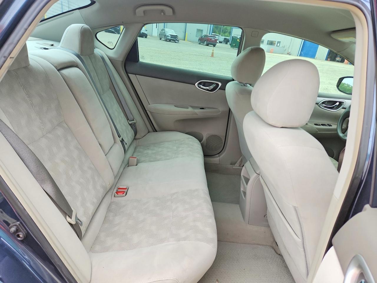 Nissan Sentra S