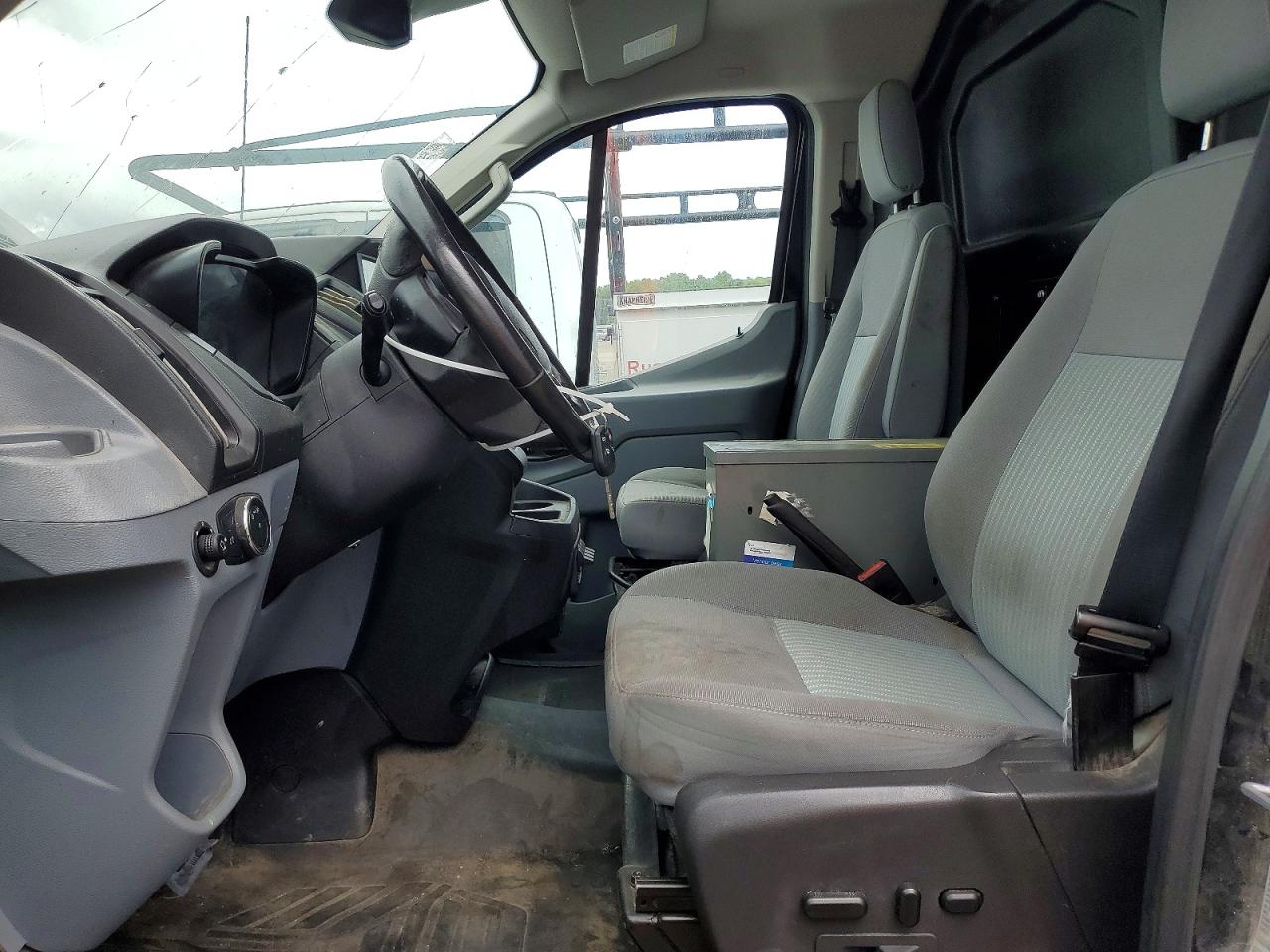 Ford Transit T-350