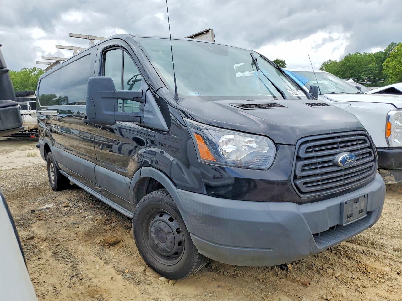 Ford Transit T-350