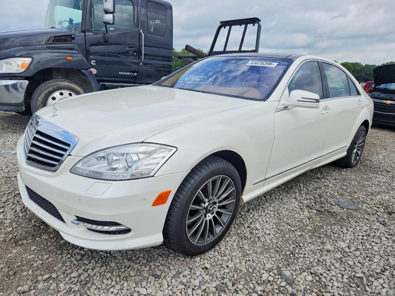 Salvage Mercedes-Benz S-Class Image