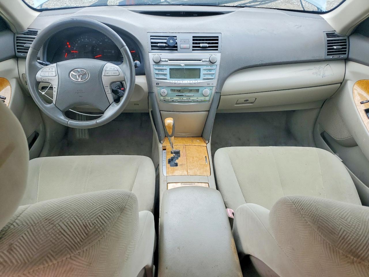 Toyota Camry Xle