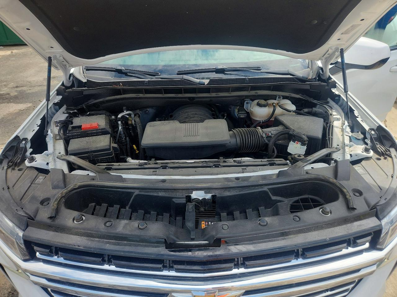 Chevrolet Suburban C1500 Lt