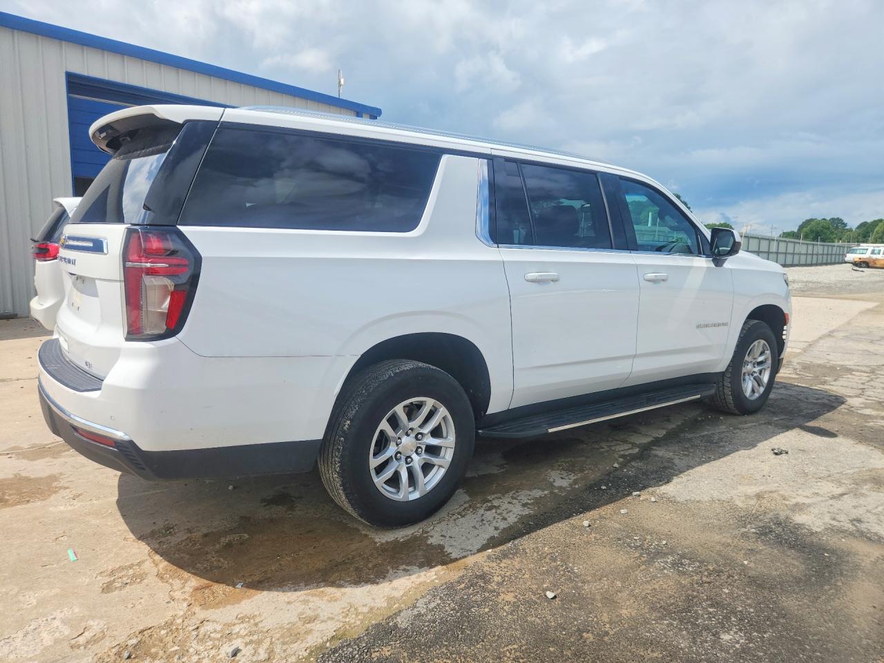 Chevrolet Suburban C1500 Lt
