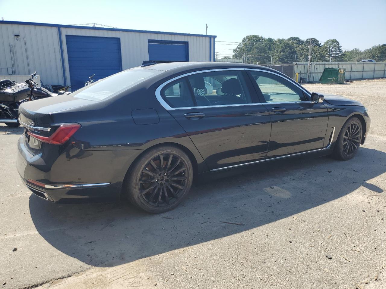 BMW 7 Series Xi