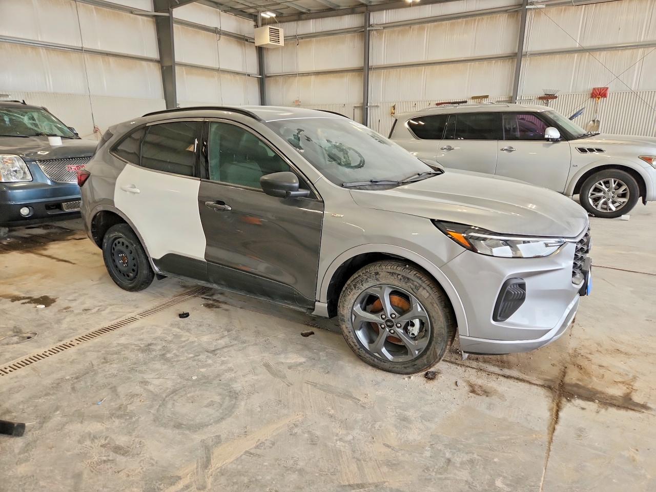 Ford Escape St Line