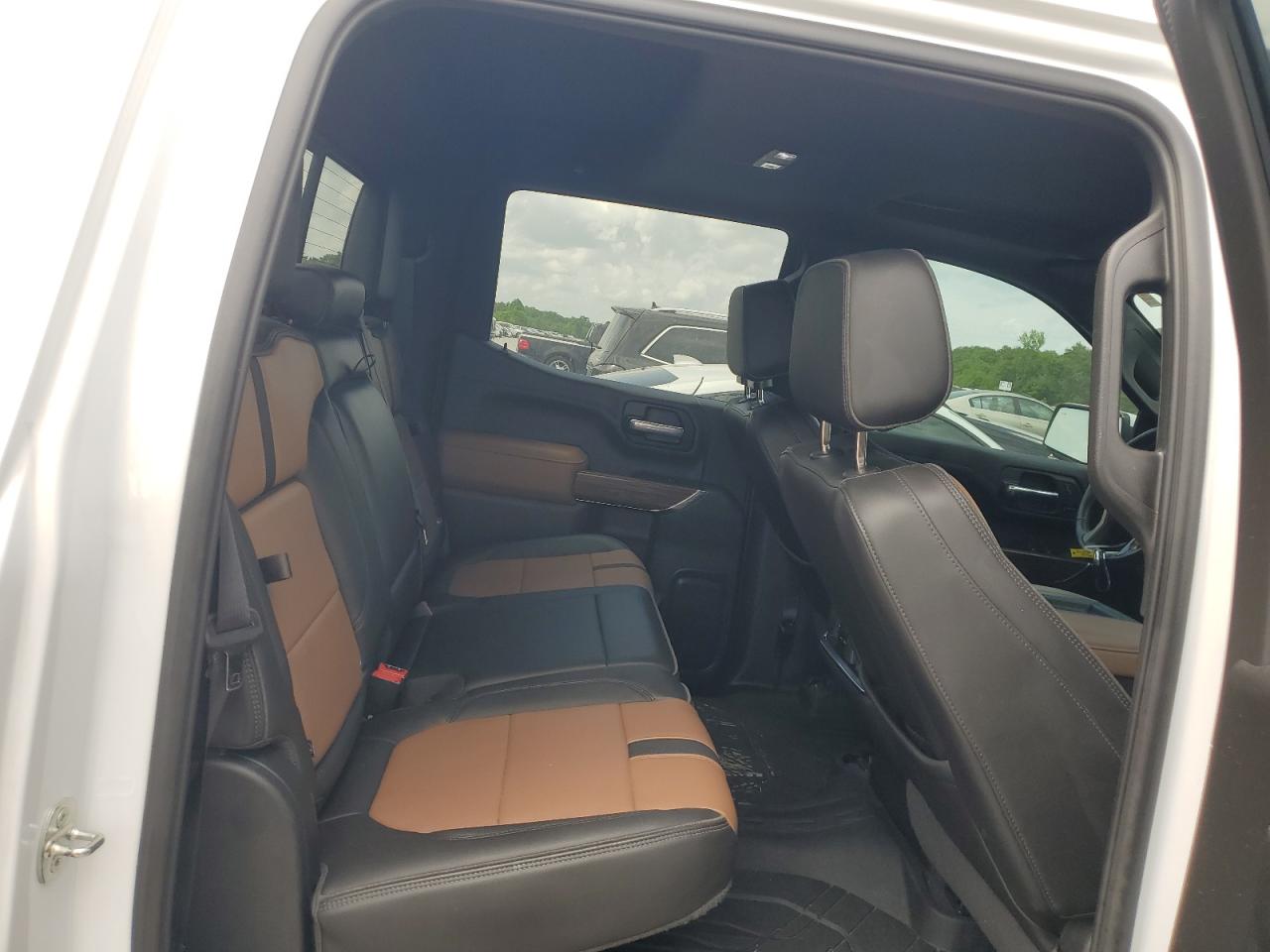 Chevrolet Silverado K1500 High Country