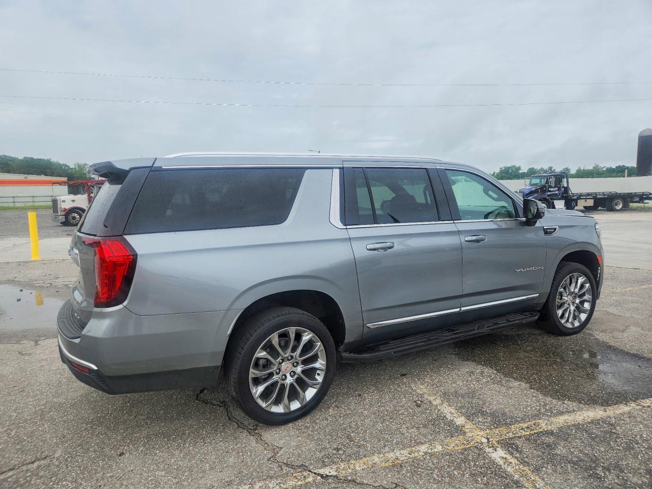 GMC Yukon K1500 Slt