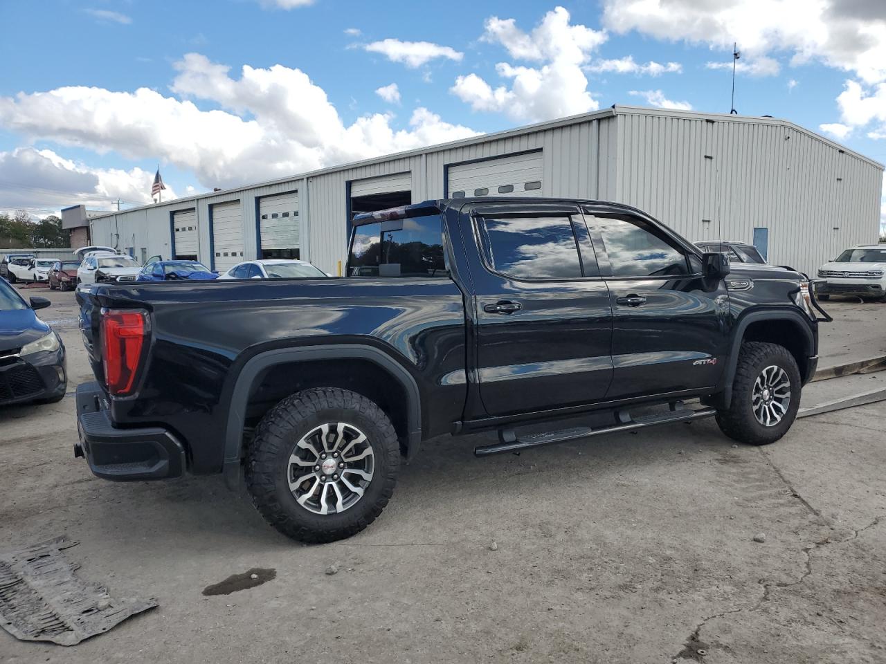 GMC Sierra K1500 At4