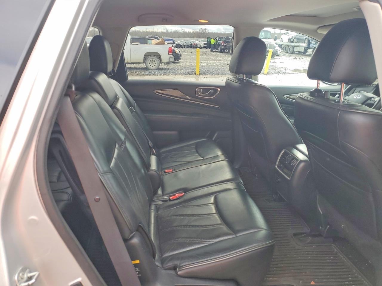 INFINITI Qx
