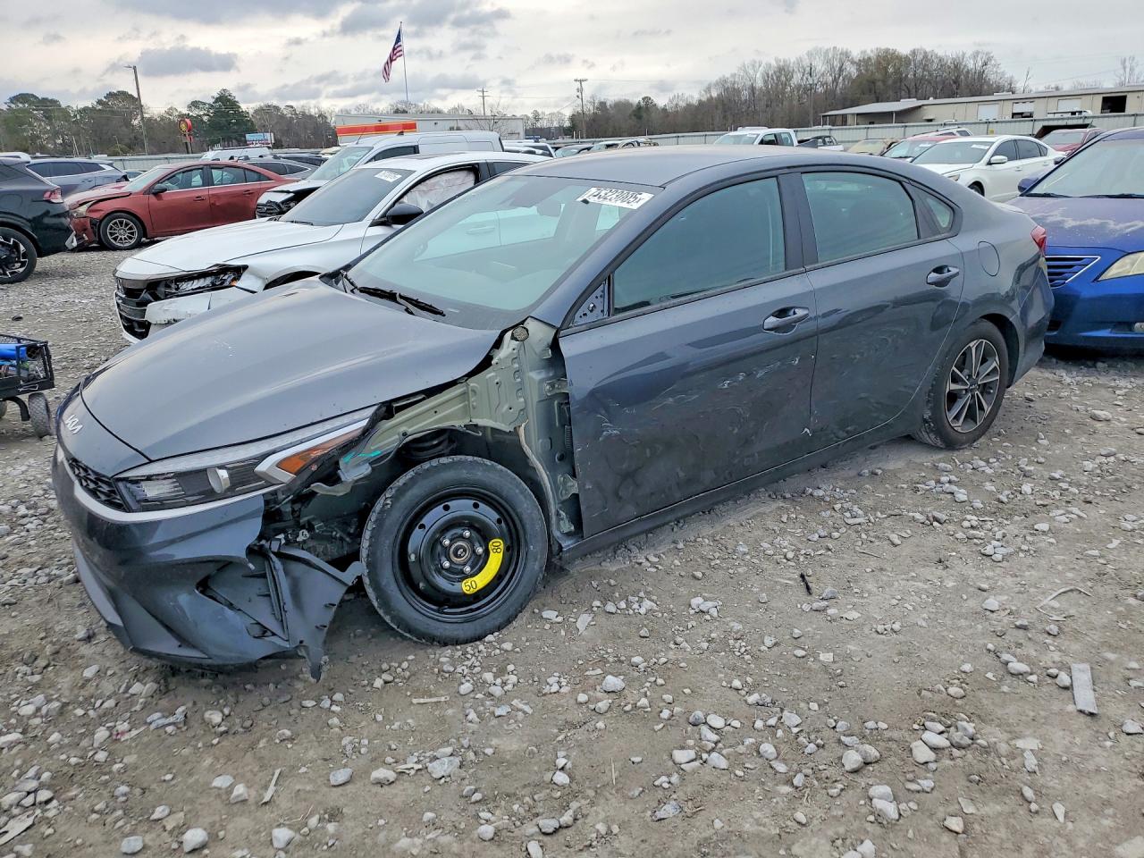 Salvage Kia Forte Image