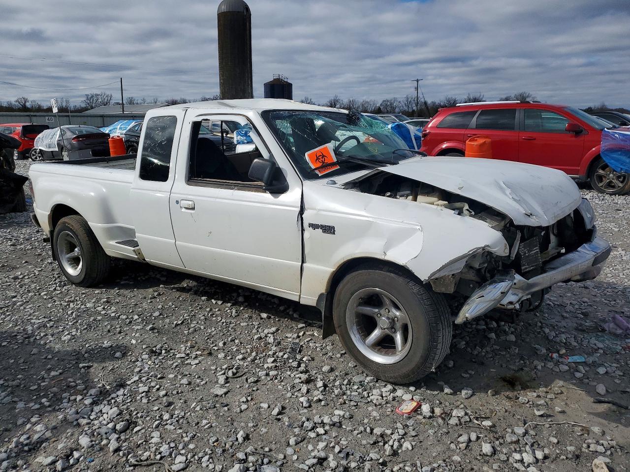 Ford Ranger Super Cab